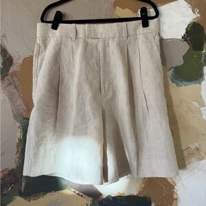 Tailored Linen Bermuda Shorts